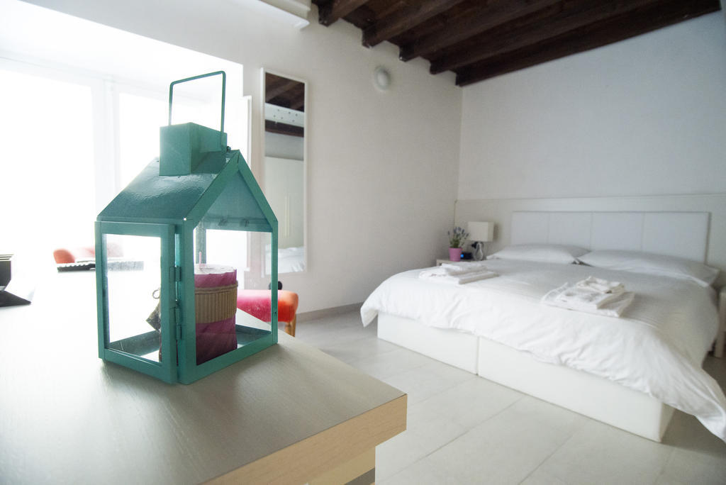 Casa de hóspedes Flowers Apartments Roma